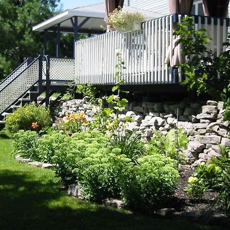 Gite Maison Parc Delormier Trois-Rivieres Exterior foto