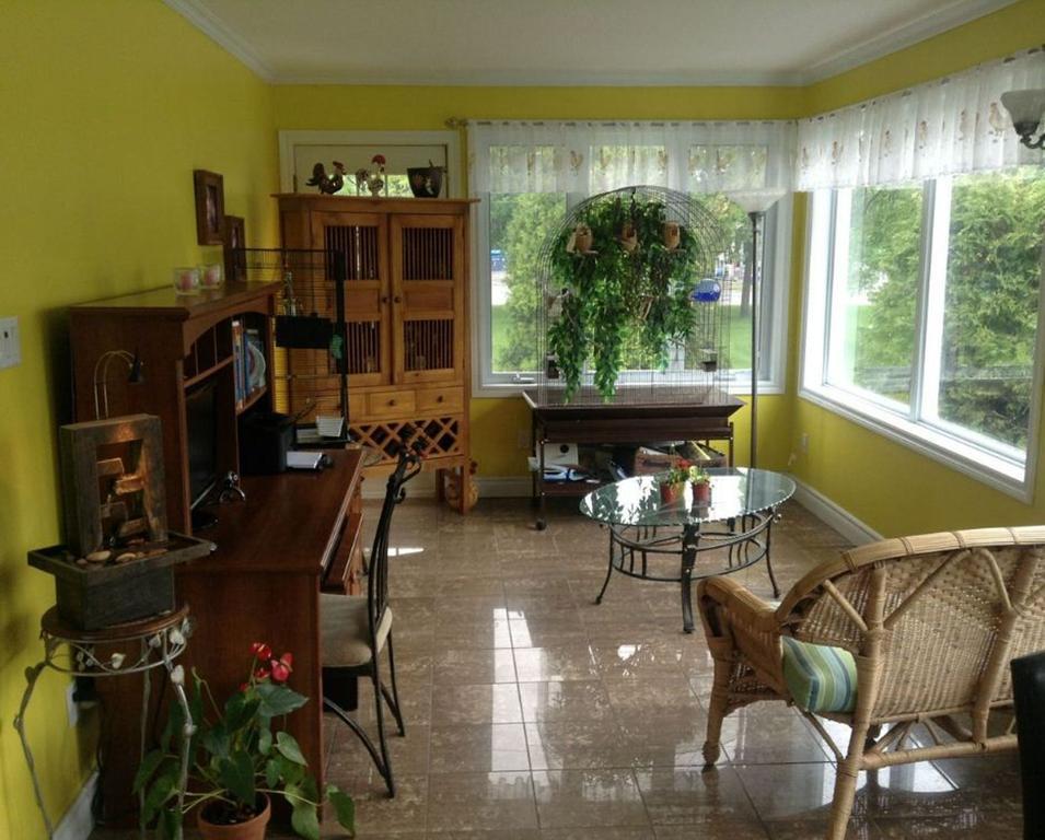 Gite Maison Parc Delormier Trois-Rivieres Exterior foto